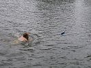 Plavání v rybníku u Kačerova [Autor: Martin Jílek]